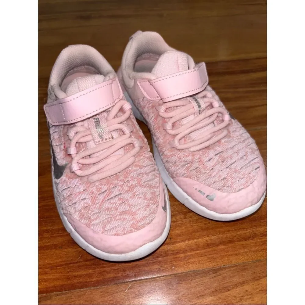 Nike Kids Pink and Silver Lightweight Athletic Sneakers size 11.5c